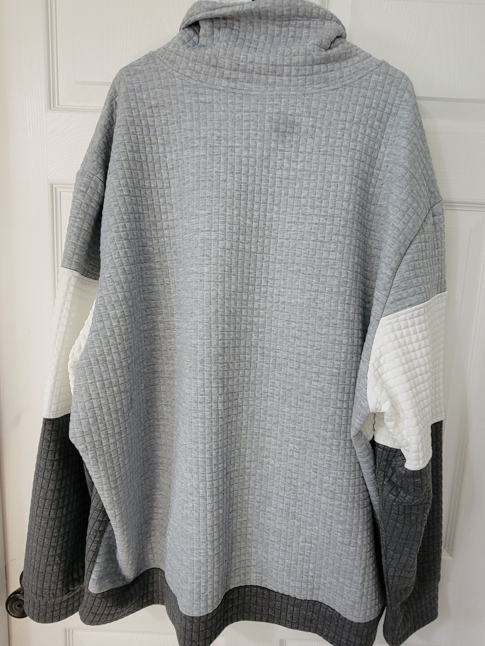 NFINITY Gray, White & Dark Gray Colorblock Waffle Hoodie - Picture 2 of 6